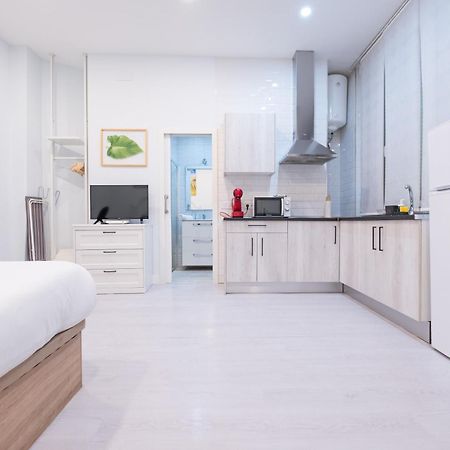 Abc Apartments Madrid Bagian luar foto